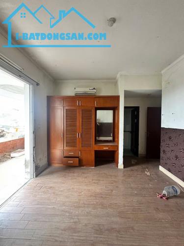Chung cư Lilama 124 Minh Khai-DT 113 m2-TẦNG THẤP-3 NGỦ-2 WC-FULL NỘI THẤT CƠ BẢN.