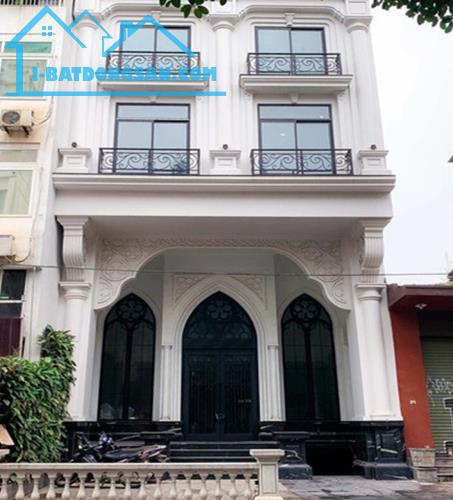 Bán Nhà Mặt Phố Nguyễn Khắc Nhu, Ba Đình DT 136m2 x 12T, MT 7,2m, Giá Rẻ