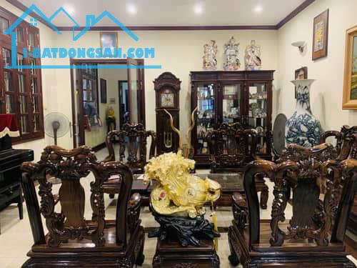 Bán nhà Phường Kim Liên – Đống Đa – 122m2 – MT11m – Gần phố - Cực đẹp – 15 tỷ .