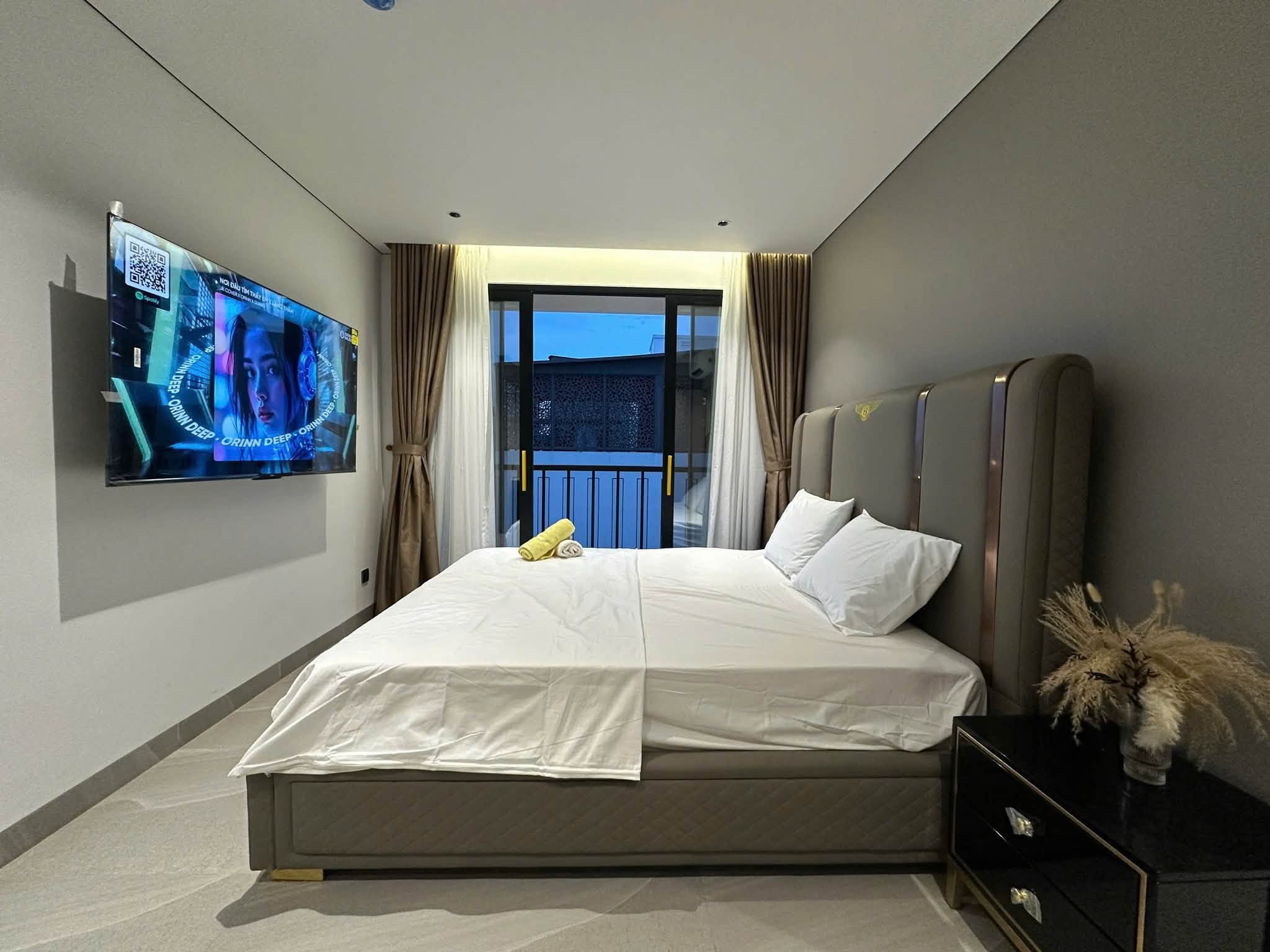 Luxury Hà Quang 2