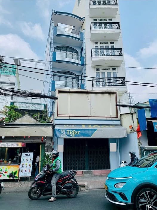 CHO THUÊ NHÀ MẶT TIỀN PHAN VĂN TRỊ – BÌNH THẠNH | 4 TẦNG, 2PN, 3WC