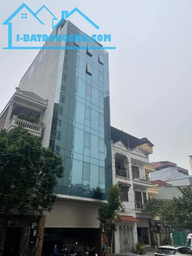 Chính chủ bán toà văn phòng phố Lạc Long Quân Cầu Giấy 150m2x9T nhỉnh hơn 70 tỷ