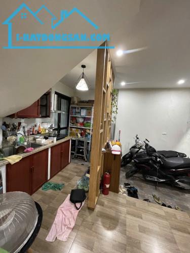 BÁN NHÀ TÂY HỒ - MẶT TIỀN RỘNG - BA BƯỚC CHÂN RA ĐƯỜNG Ô TÔ
