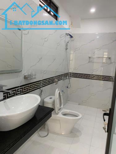 💥Nhà Xây Mới, Đê La Thành, Ngõ Ba Gác Tránh, DT 39m2, 5 Tầng Thang Máy, Giá 10 Tỷ