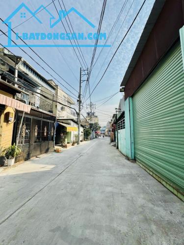 SỐC ! GIẢM 300, giá mới 3.6 tỷ - NHÀ ĐƯỜNG CHIẾN LƯỢC - HXH THÔNG - 2TẦNG - 5X13M