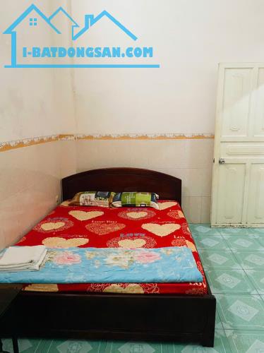 Bán Nhà Nghỉ 15 Phòng 1Sẹc Đường Bùi Văn Hòa ,P.An Bình , Biên Hòa DTSD 450m2 Gía 5,5 tỷ