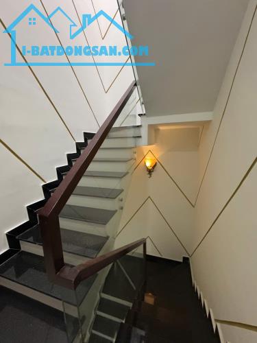 Bán nhà khu Tên Lửa Bình Tân 80 m2 . 4 lầu 6PN,5WC chỉ 8 tỷ