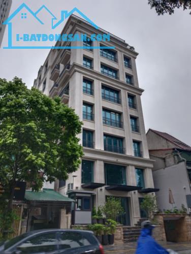 Rất Đẹp, Bán Mặt Phố Huế, Phố Bạch Mai, HBT: 288m2, Mặt tiền 13.6m, Vị trí Kinh Doanh, KS