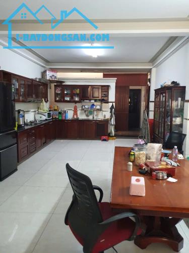 MẶT TIỀN KINH DOANH GẦN CHỢ BÀ HOA - TRƯỜNG CHINH - PHƯỜNG 12 - TÂN BÌNH - 167M2 - 4 TẦNG