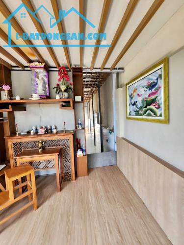 CHỦ CẦN TIỀN MUA BIỆT THỰ NÊN CẦN RA ĐI CĂN NHÀ VIP VÀ TÂM HUYẾT