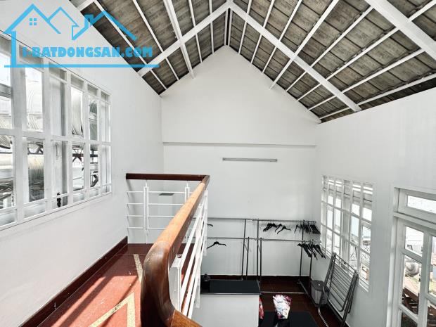 CHỢ BÀ CHIỂU - NHÀ 5 TẦNG 104m2 - 6 PN, 7 WC - GIÁ CHỈ 16.5T