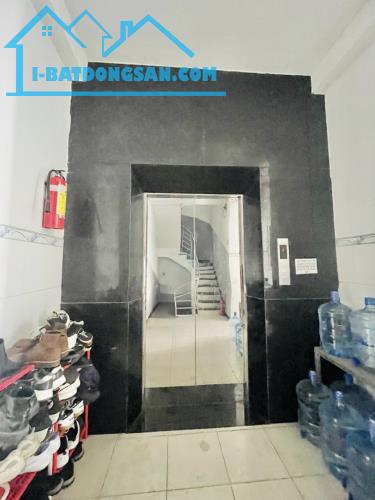 CHDV DÒNG TIỀN 120TR/1TH - ĐƯỜNG 8M GẦN CHỢ TÂN HƯƠNG - QUẬN TÂN PHÚ - 6 TẦNG - THANG MÁY