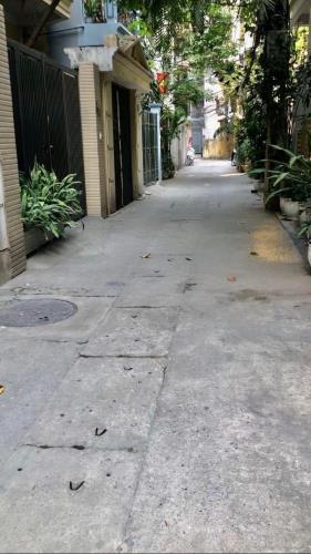 Bán Biệt thự Đội Cấn - Linh Lang, Ba Đình 22,8 tỷ 102M MT5,2m Sổ A4 Ngõ 3,5m Sát Phố