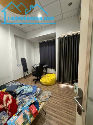 🏡 Bán Nhà Hẻm Nhựa 8m Thoại Ngọc Hầu, Tân Phú - 4x15m 3 Lầu 4PN 4WC, Giá 7.9 Tỷ