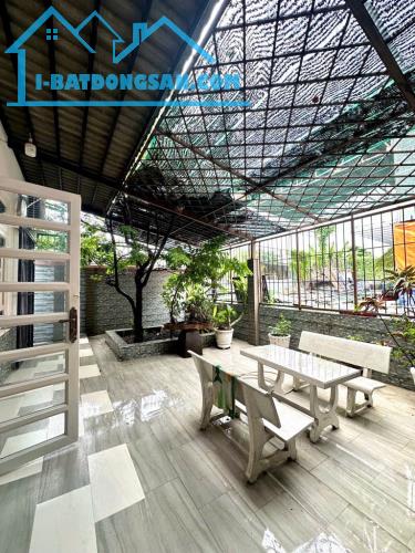 Cần Bán Gấp Nhà Đường Linh Đông 160m2 3 Tầng 14,4 Tỷ Tl
