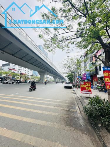 Siêu Phẩm MP Đại La 63M2 Thang Máy MT 4.1M Lô Góc Vỉa Hè Đá Bóng KD Đỉnh Giá 33 Tỷ