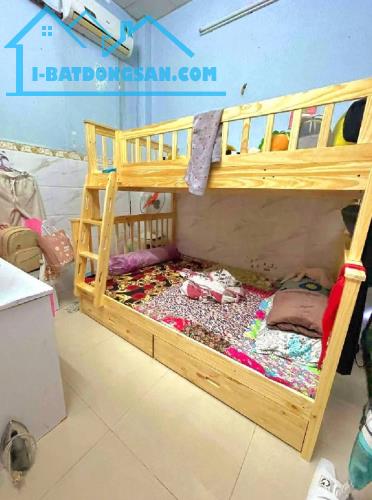 Bán nhà Bùi Tư Toàn 120m2 công nhận đủ, hẻm xe hơi chỉ hơn 5 tỷ xíu