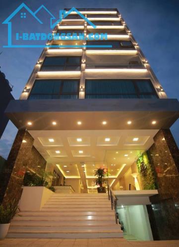 Bán Tòa Văn Phòng Mặt Phố Mã Mây, Hoàn Kiếm DT 300m2, 13T, MT 10m, Giá Cực Rẻ