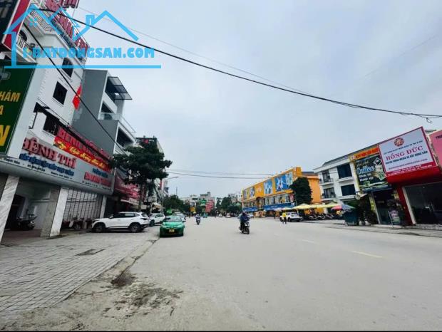 Bán đất tặng nhà cấp 4 mặt đường Nguyễn Trãi,Phường Tân Sơn,Thanh Hoá 101m2,mặt tiền 6.35m