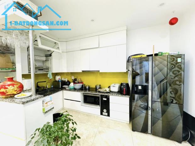 BIỆT THỰ SÂN VƯỜN ĐẢO NGỌC - VIEW HỒ - SỔ VUÔNG ĐẸP, OTO VÀO NHÀ