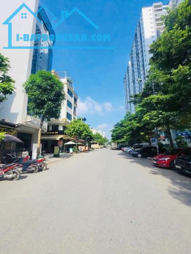 Bán lô đất đấu giá Mậu Lương view công viên đẹp, 64m2, mt 5.5m giá chỉ 13.8 tỷ!