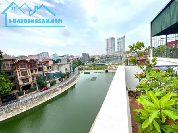Bán gấp nhà Ngọc Lâm view hồ Tai Trâu,65M,MT 4.5M,KD đỉnh,ô tô tránh.Hơn 16 tỷ