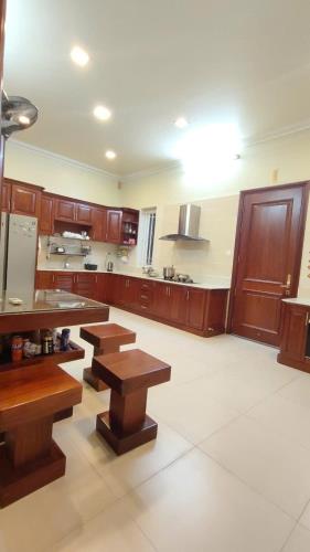 Bán nhà mặt tiền Nguyễn Thành Ý 4 lầu chỉ 138 tỷ Phường Đa Kao Quận 1