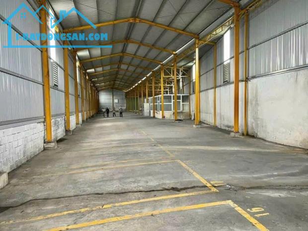 Bán kho 3 mặt tiền Nguyễn Văn Linh, Q.Bình Thuỷ, Cần Thơ - 25 tỷ