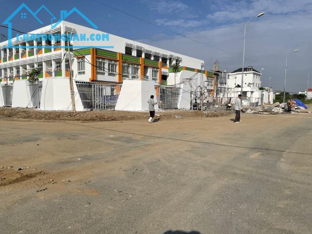 BÁN ĐẤT DỰ ÁN PHÚ NHUẬN – VIEW RẠCH & LÔ GÓC ĐẸP, GIÁ RẺ NHẤT KHU