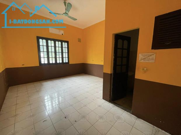 Bán nhà mặt phố Đốc Ngữ - BA ĐÌNH, kinh doanh sầm uất 66m 5tầng 19.1tỷ