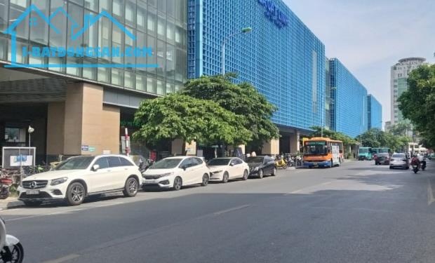 BÁN GẤP ĐẤT VÀNG PHÂN LÔ NGÕ 168 HÀO NAM DT55, MẶT TIỀN ĐẸP Ô TÔ KINH DOANH