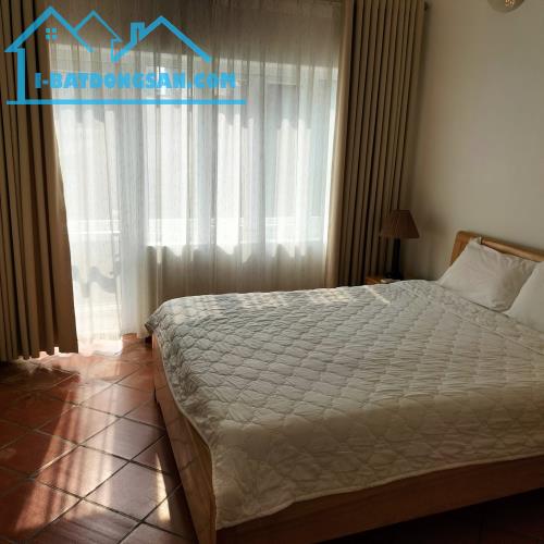 Chính chủ Nhờ Bán Căn hộ 114 Mai Hắc Đế, Tòa Hoàng Thành: 80m², Tầng cao, vị trí cực đẹp,
