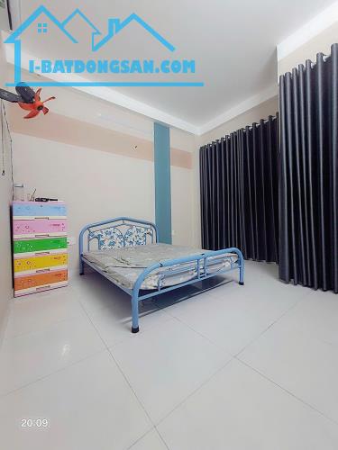 Bán nhà Trường Chinh Phường 12 Tân Bình, 47m2, HXH, 4 tầng, giá chỉ 4,85 tỷ TL