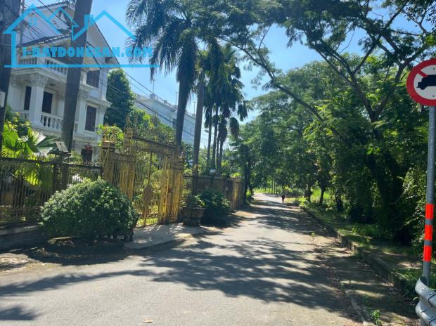 Cần bán nhanh nền đất dự án Bách Khoa, giá cực kỳ tốt. LH: 0907257473 e Tuyền.