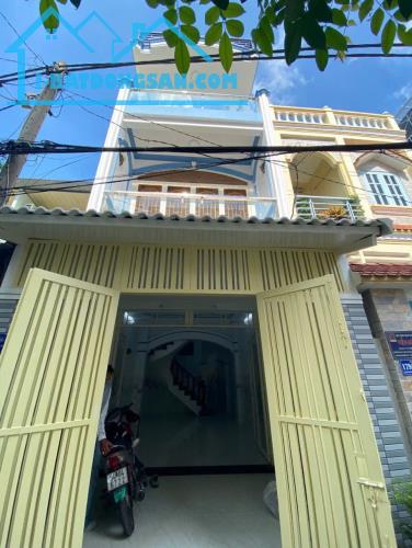 🏡Nhà Hẻm 5m Gò Dầu,P. Tân Sơn Nhì Tân Phú - 4x15m, 3 Lầu ST 4PN 4WC Giá 6.5 Tỷ TL