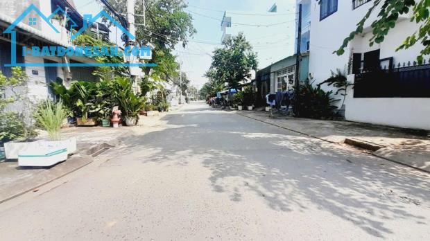 MẶT TIỀN GẦN BỆNH VIỆN LÊ VĂN THỊNH - 5 TẦNG - THU NHẬP 55TR/ THÁNG