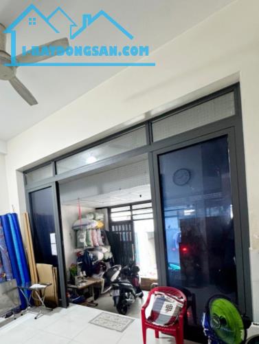 Bán nhà sát Hồ Học Lãm 75m2 3 tầng ngang 5 hiếm, nhích 5 tỷ