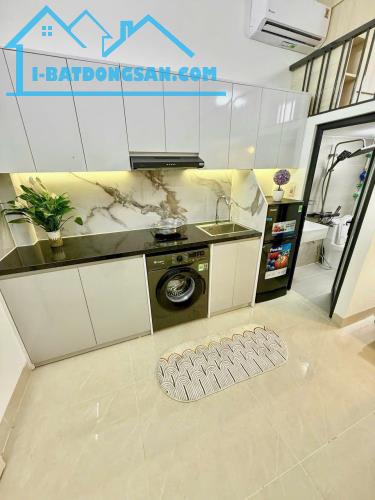 Bán căn hộ dịch vụ 6 tầng tại Văn Quán, Hà Đông – Lô góc, doanh thu 100 triệu/tháng.