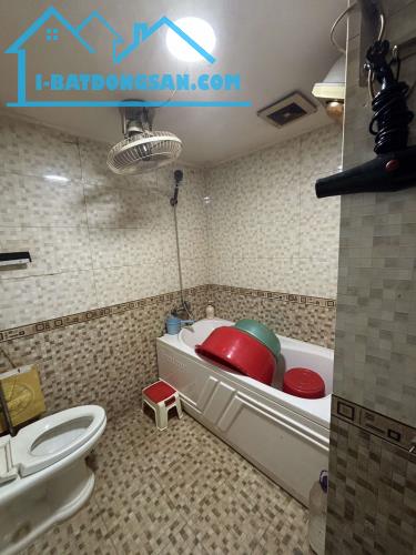 Bán Nhà CC Long Biên 100m2 Tầng 1 Mặt Tiền 8m Nhỉnh 9 Tỷ