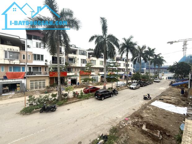 TÂN TÂY ĐÔ – PHÂN LÔ BÀN CỜ – KINH DOANH ĐỈNH – DIỆN TÍCH RỘNG – 14 PHÒNG – VỊ TRÍ VÀNGÍ