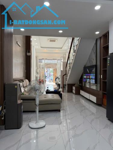 MẶT NGUYỄN VĂN ĐẬU – 5 TẦNG MỚI CÓNG – 100M2 – 23 TỶ