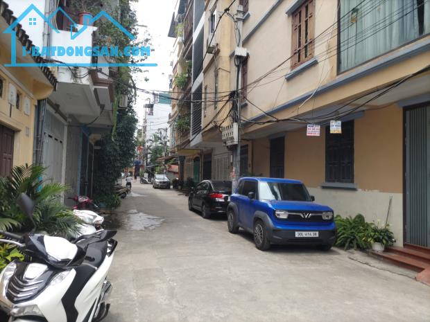 NHÀ 60,7M2*5T TRƯƠNG ĐỊNH, NGÕ Ô TÔ TRÁNH, 18 TỶ