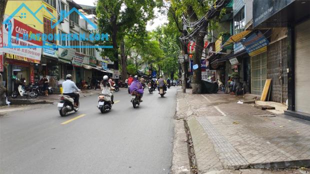 Bán nhà mặt phố Hoàng Hoa Thám, Ba Đình vỉa hè, kinh doanh sầm uất 92m 24.5tỷ