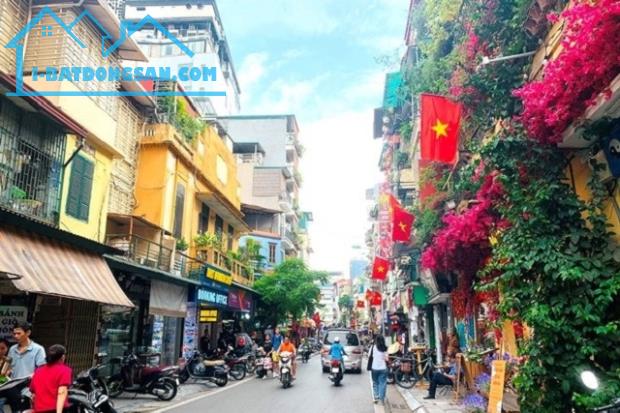 💎 SIÊU HIẾM! 💎 BÁN NHÀ MẶT PHỐ CỔ - HOÀN KIẾM - GẦN CHỢ ĐỒNG XUÂN - 82M² - CHỈ 48 TỶ 💰