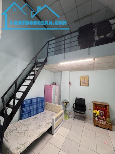 Bán nhà trọ,căn hộ dịch vụ Quận 6, Nguyễn Văn Luông, 205m2, 4 lầu, hẻm xe hơi, 88 triệu/m2