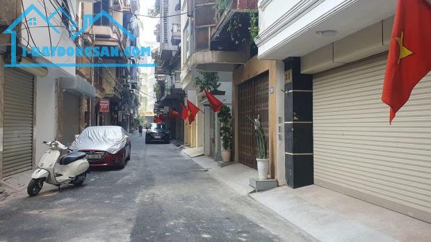 Bán nhà Giang Văn Minh, Ba Đình, 7 tầng thang máy, ngõ phân lô ô tô vào nhà. Giá 21 tỷ