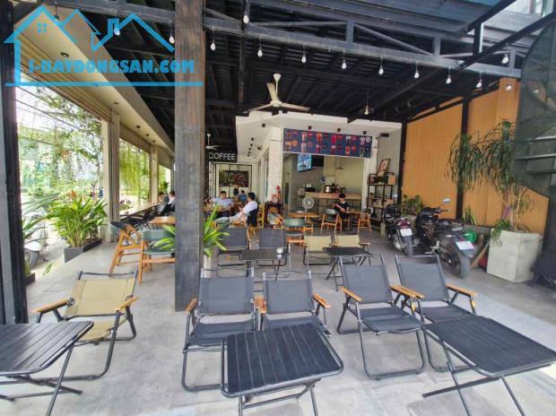 MẶT TIỀN GÒ CÁT - PHÚ HỮU Q9 - 180m2 - lô GÓC - NAGNG 9m