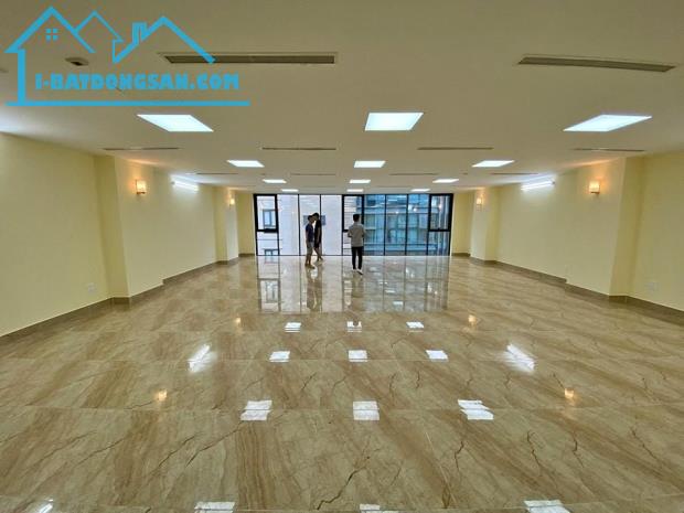 BÁN GẤP NHÀ MẶT PHỐ KHUẤT DUY TIẾN, LÔ GÓC, VỈA HÈ_DT 60M2, 6 TẦNG, MT 14M, 24.5 TỶ