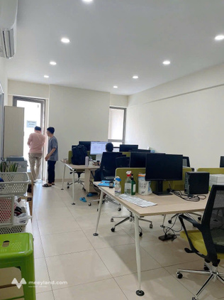 Bán căn hộ Officetel Masteri Milennium 132 bến Vân Đồn, quận 4