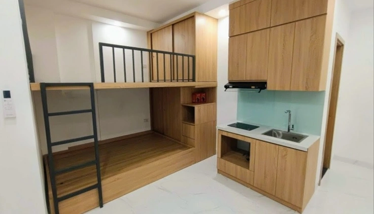 Nhà đẹp Cầu Giấy, 40m ra phố Nguyễn Khang, full nội thất, 42m², 9,5 tỷ